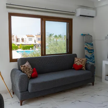 Penthouse Mountains Nature Bbq Sea And Pool View Quiet Agios Amvrosios (Kyrenia)